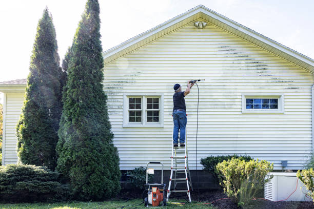 Best Restaurant Pressure Washing  in Holbrook, NY